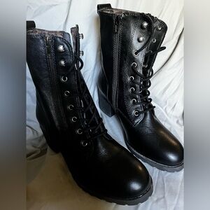 SUN & STONE~Sleek Black Combat Boots with Lace-Up Design~9.5